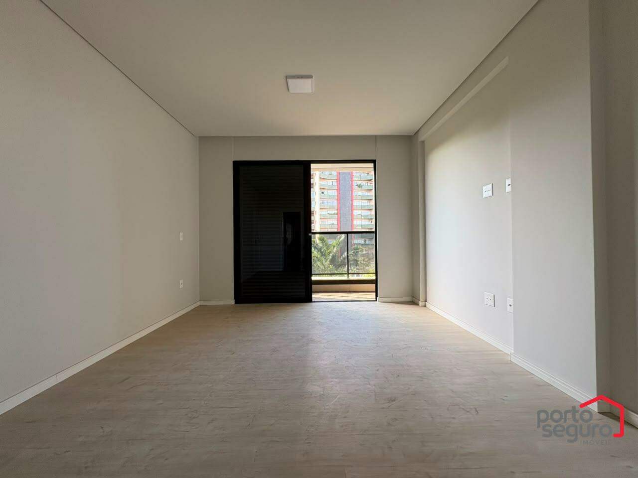 Apartamento para aluguel no Centro: Apartamento para alugar, Centro - Divinópolis/MG