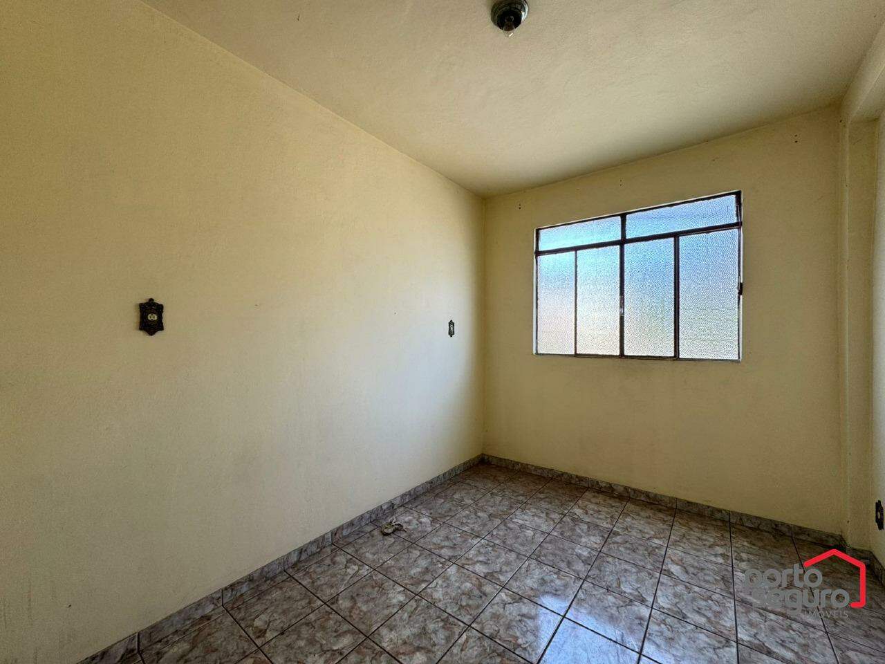 Apartamento à venda no Niterói: Apartamento à venda, Niterói - Divinópolis/MG