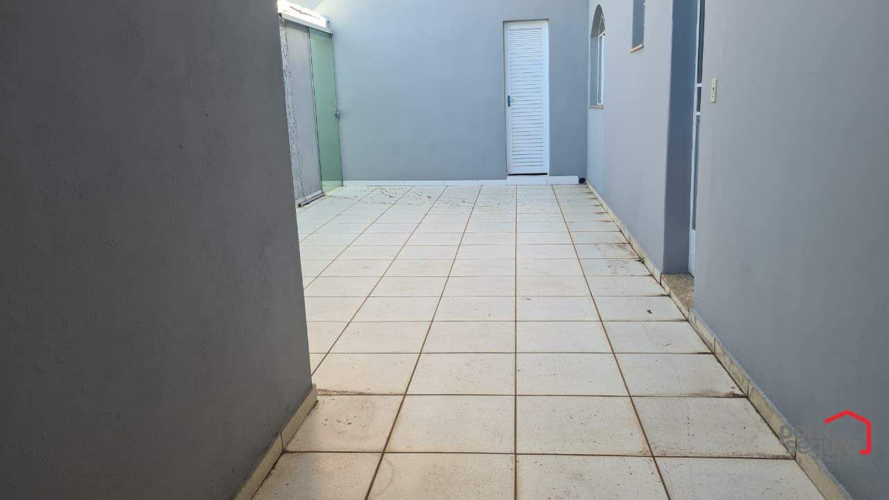 Casa para aluguel no Alvorada: Casa para alugar, Alvorada - Divinópolis/MG