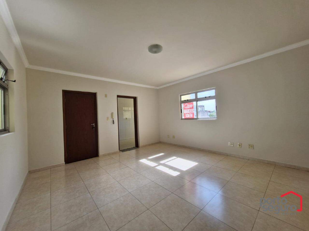 Apartamento à venda no Centro: Apartamento à venda, Centro - Divinópolis/MG