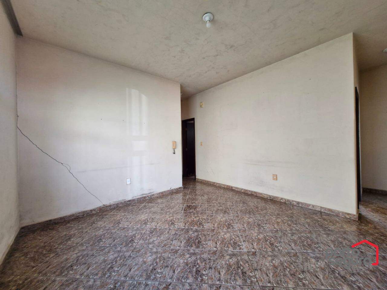 Casa à venda no São José: Casa à venda, São José - Divinópolis/MG