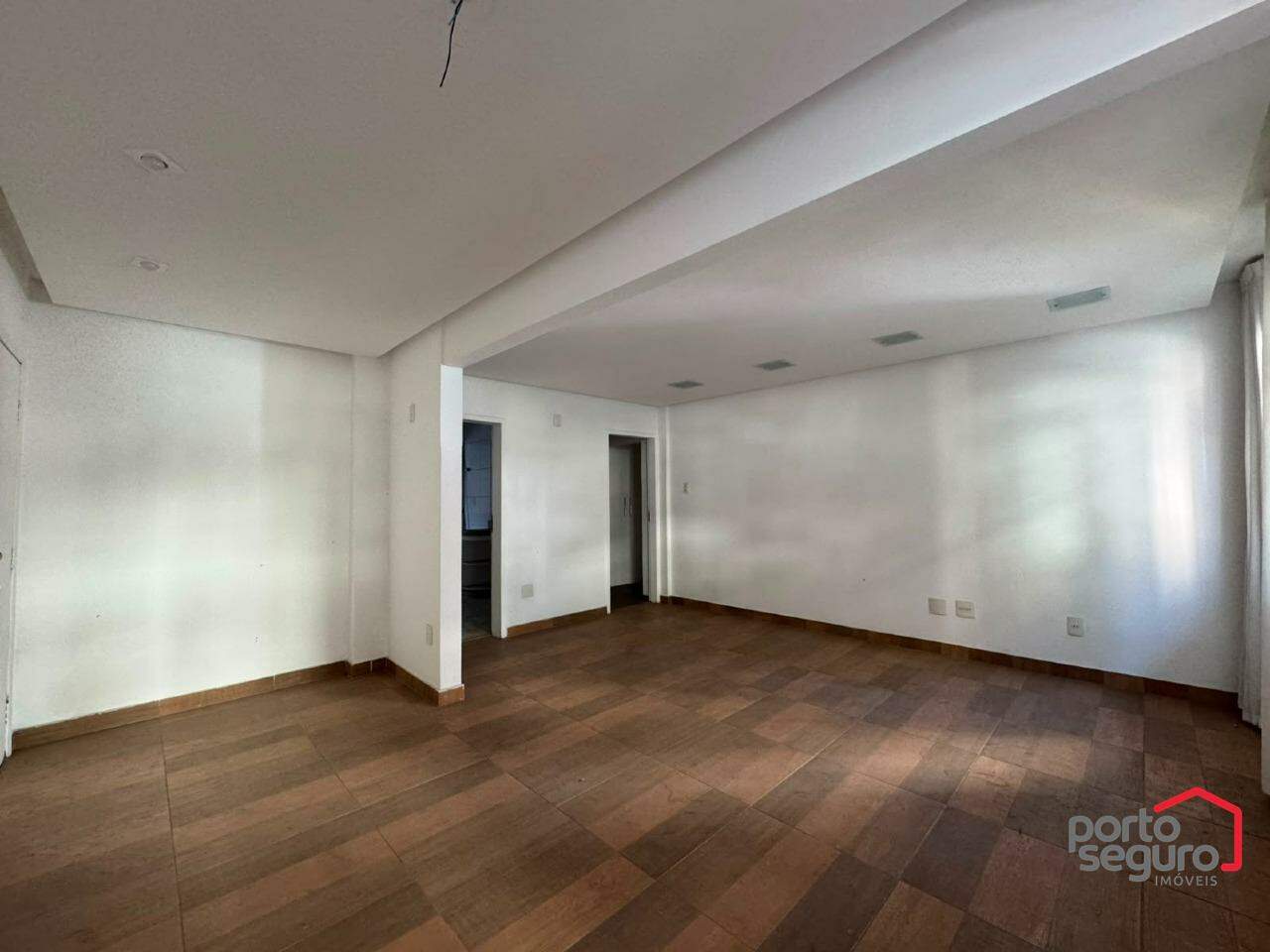 Apartamento para aluguel no Centro: Apartamento para alugar, Centro - Divinópolis/MG