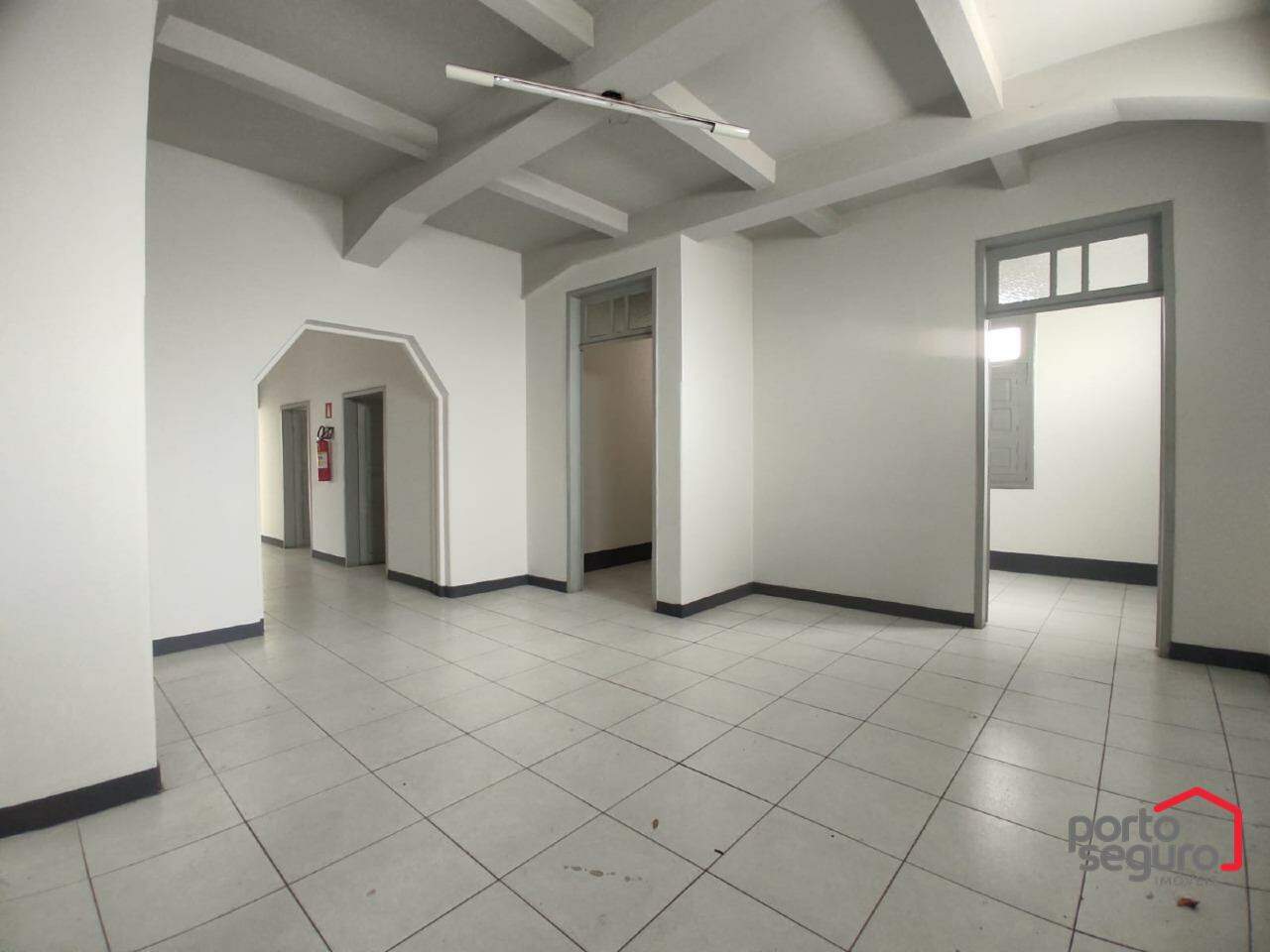 Apartamento para aluguel no Centro: Apartamento para alugar, Centro - Divinópolis/MG