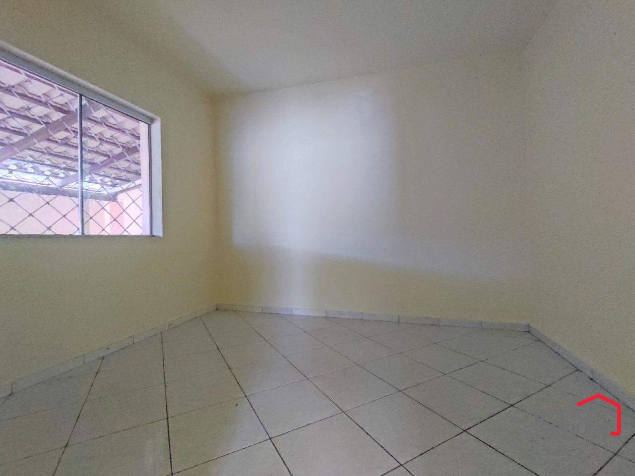 Casa à venda no Centro: Casa à venda, Centro - Divinópolis/MG