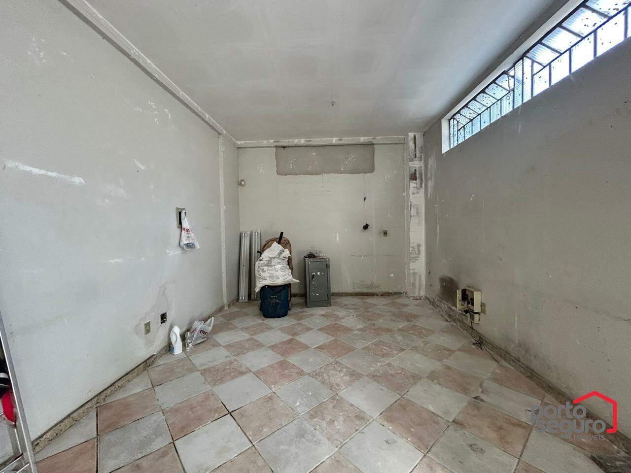 Loja para aluguel no Centro: Loja para alugar, Centro - Divinópolis/MG
