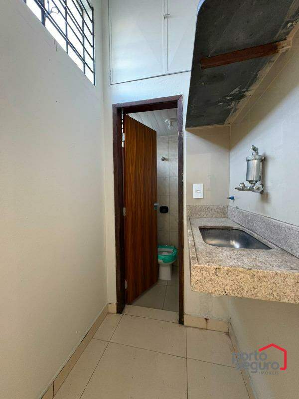 Loja para aluguel no São José: Loja para alugar, São José - Divinópolis/MG