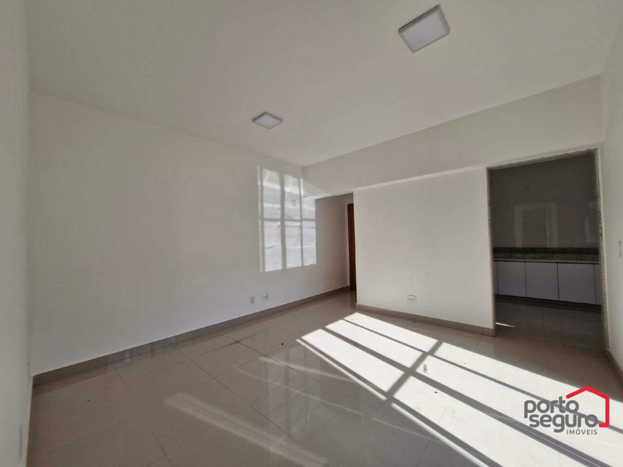 Apartamento para aluguel no Centro: Apartamento para alugar, Centro - Divinópolis/MG