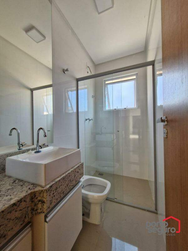 Apartamento para aluguel no Centro: Apartamento para alugar, Centro - Divinópolis/MG