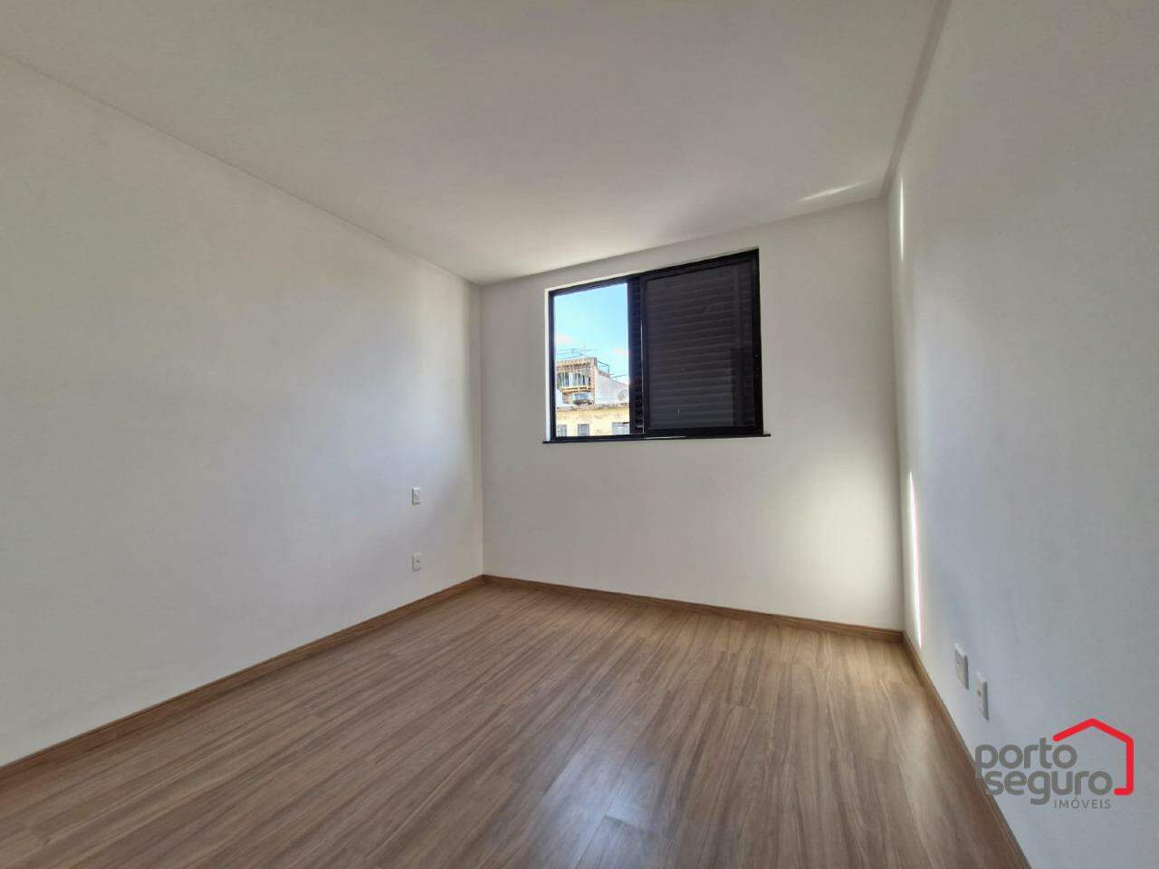 Apartamento à venda no Santa Clara: Apartamento à venda, Santa Clara - Divinópolis/MG