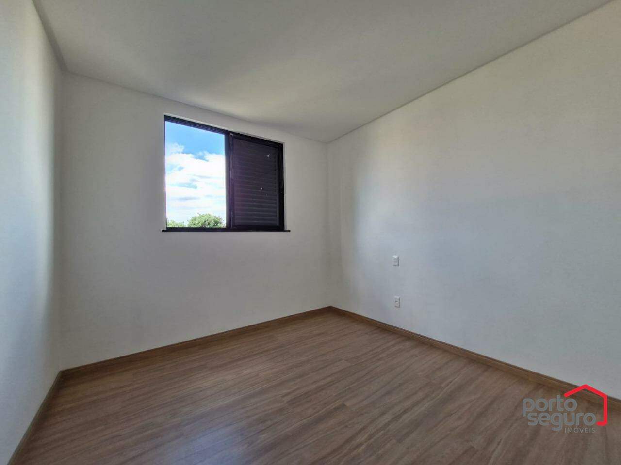 Apartamento à venda no Santa Clara: Apartamento à venda, Santa Clara - Divinópolis/MG