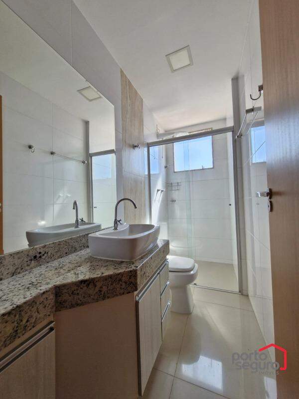 Apartamento para aluguel no Centro: Apartamento para alugar, Centro - Divinópolis/MG