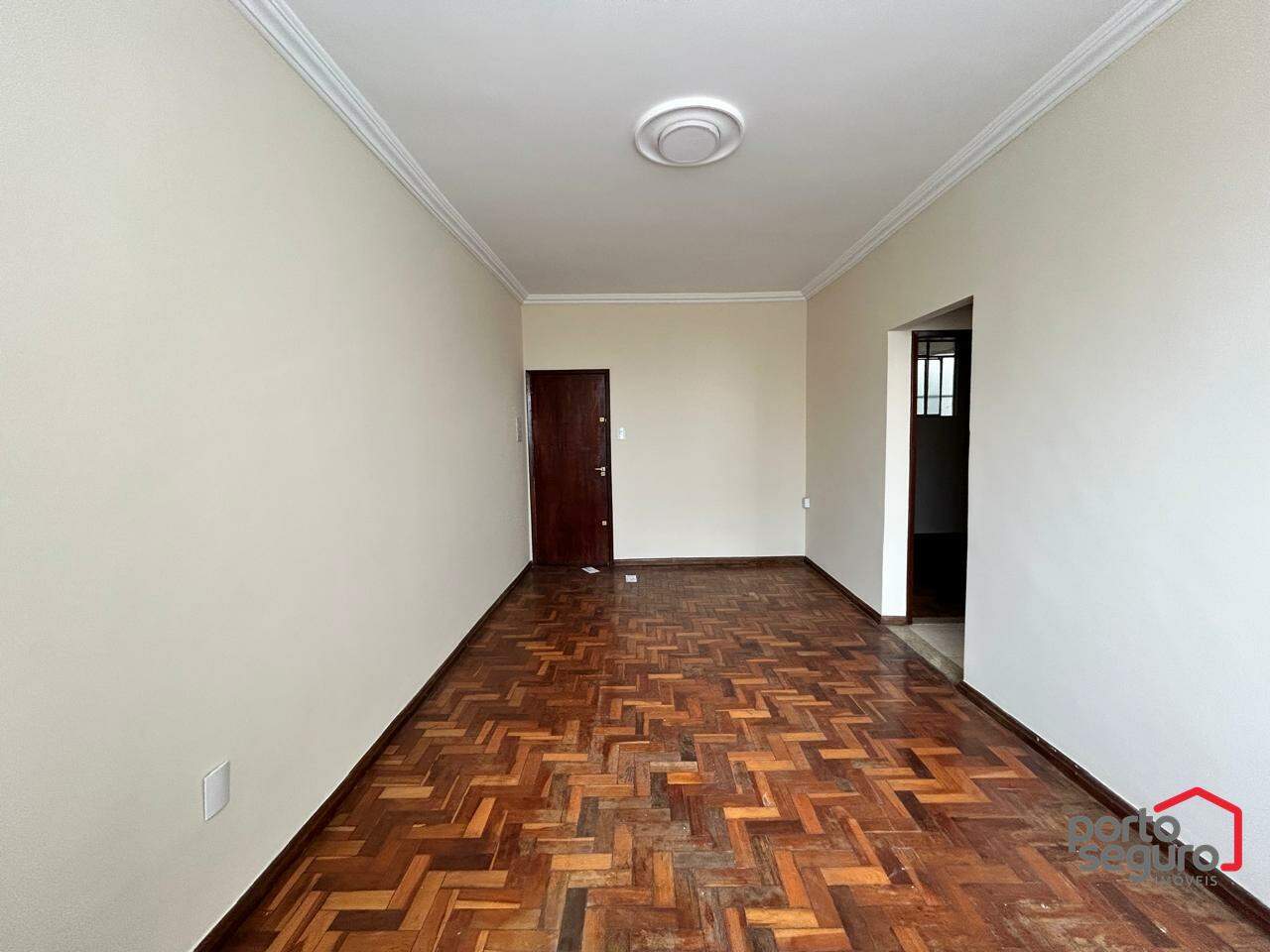 Apartamento para aluguel no Centro: Apartamento para alugar, Centro - Divinópolis/MG