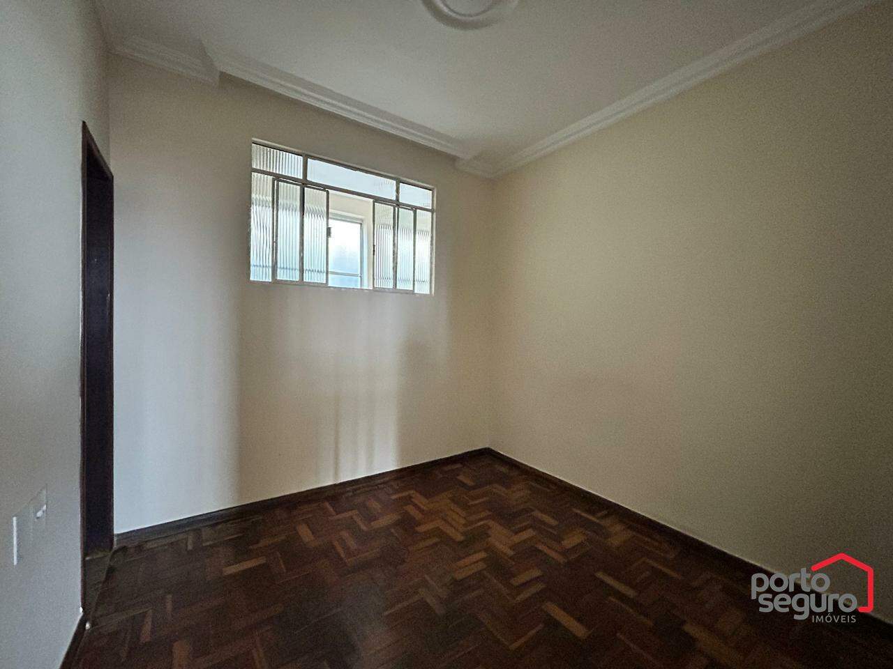 Apartamento para aluguel no Centro: Apartamento para alugar, Centro - Divinópolis/MG