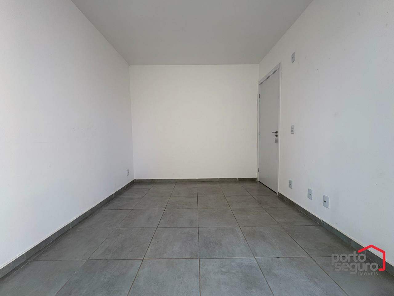 Apartamento para aluguel no Interlagos: Apartamento para alugar, Interlagos - Divinópolis/MG