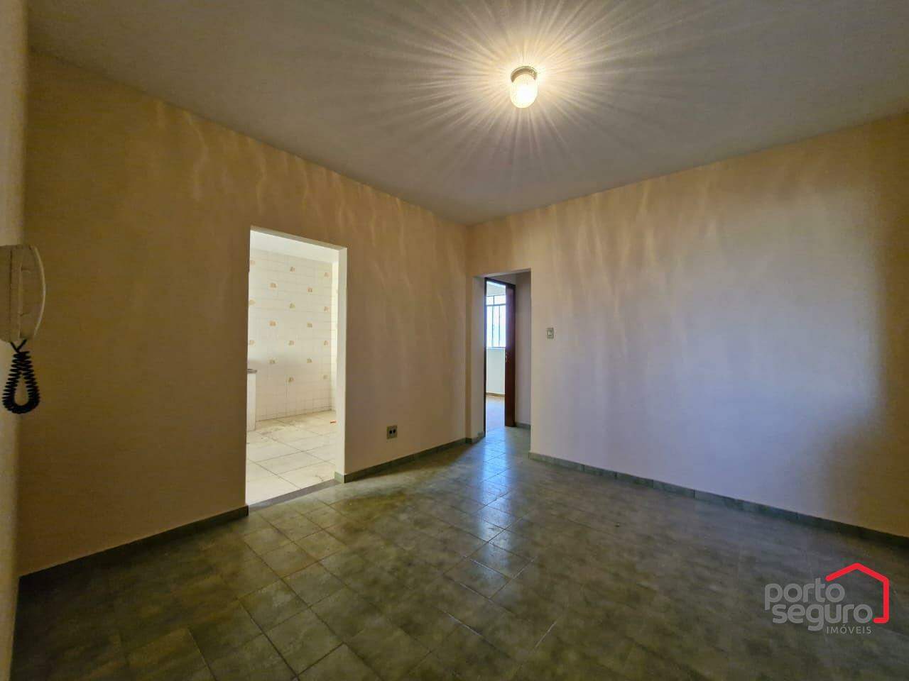 Apartamento para aluguel no Santo Antônio: Apartamento para alugar, Santo Antônio - Divinópolis/MG