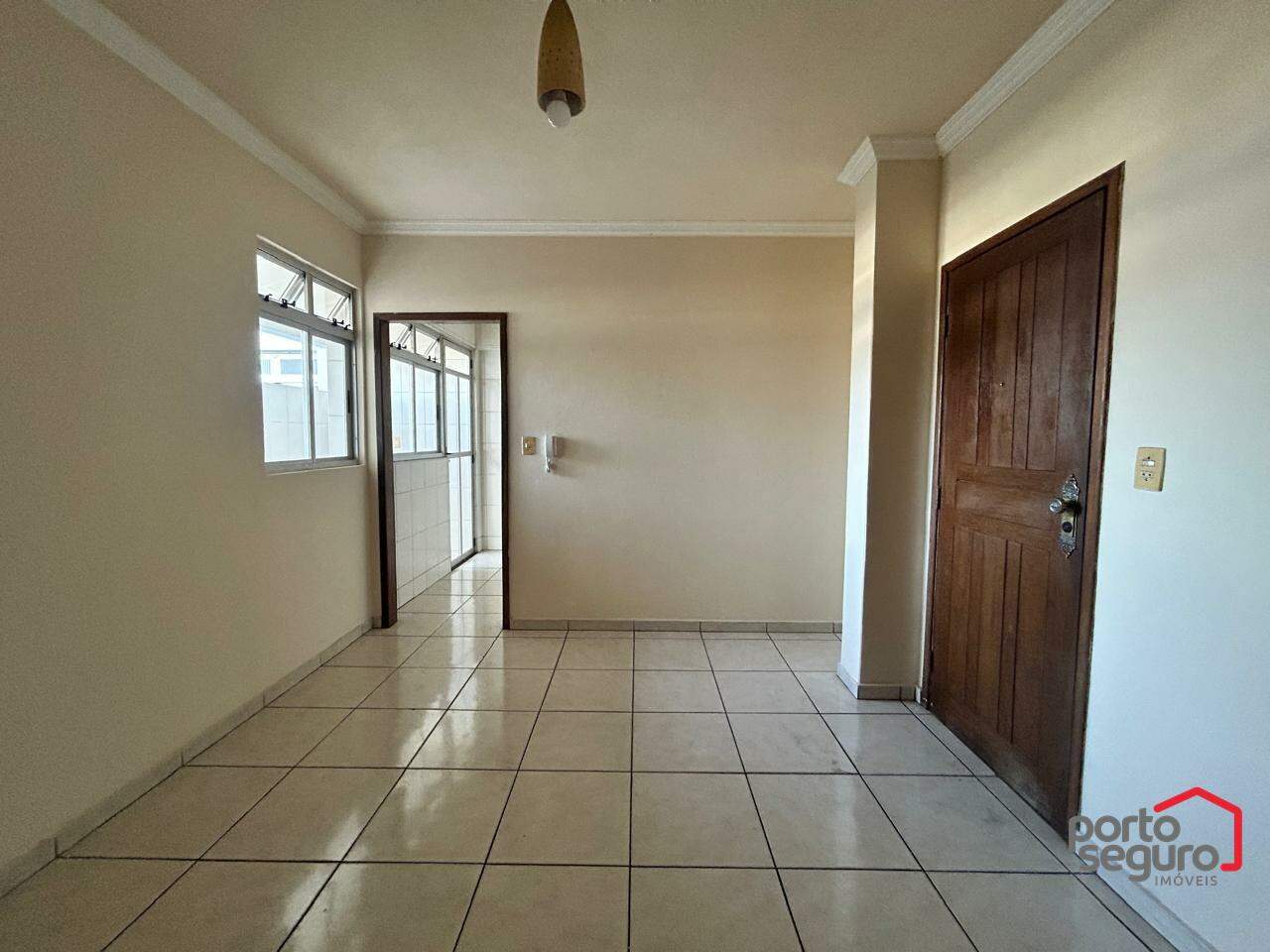 Apartamento para aluguel no Planalto: Apartamento para alugar, Planalto - Divinópolis/MG