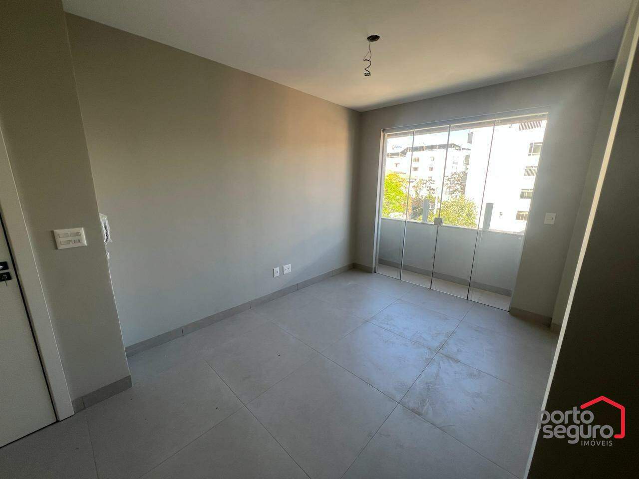 Apartamento à venda no Sidil: Apartamento à venda, Sidil - Divinópolis/MG