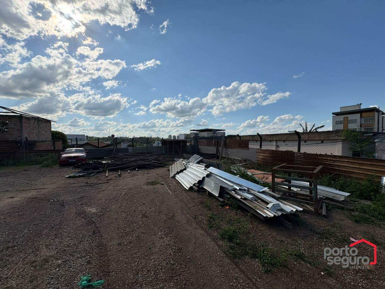 Lote para aluguel no São José: Lote para alugar, São José - Divinópolis/MG