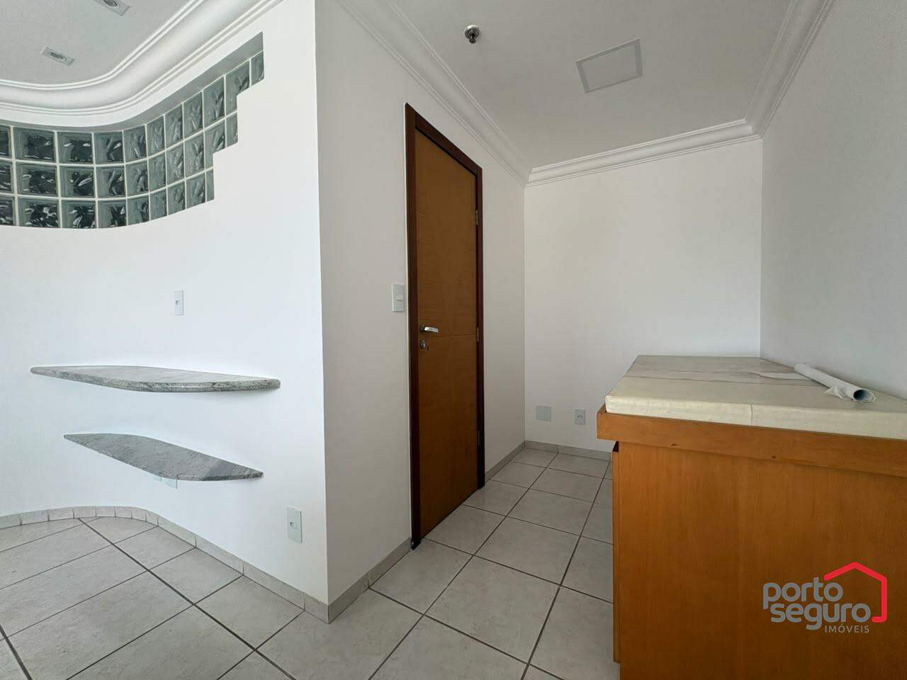 Sala para aluguel no Centro: Sala para alugar, Centro - Divinópolis/MG
