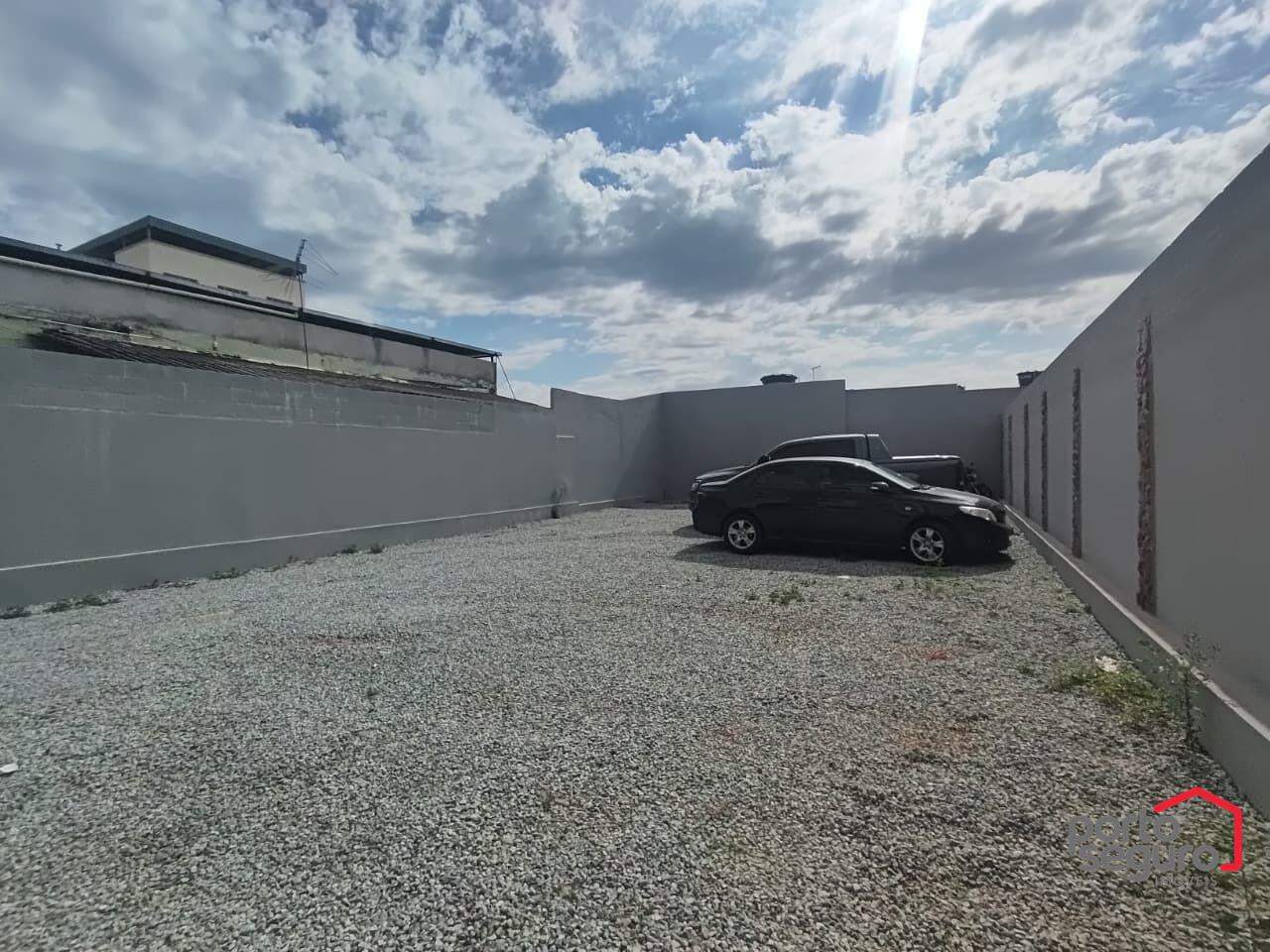 Estacionamento para aluguel no São José: Estacionamento para alugar, São José - Divinópolis/MG