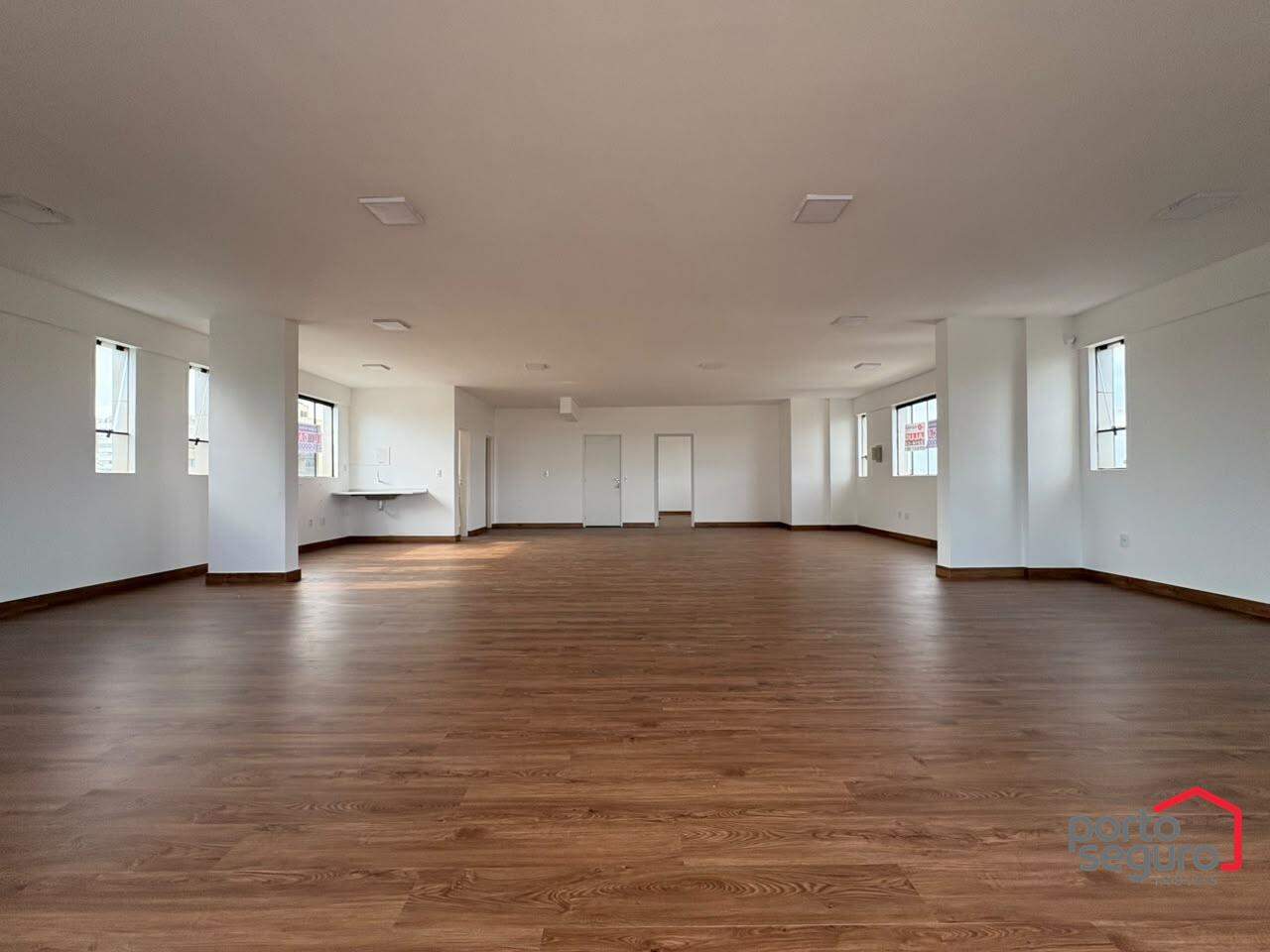 Sala para aluguel no Centro: Sala para alugar, Centro - Divinópolis/MG