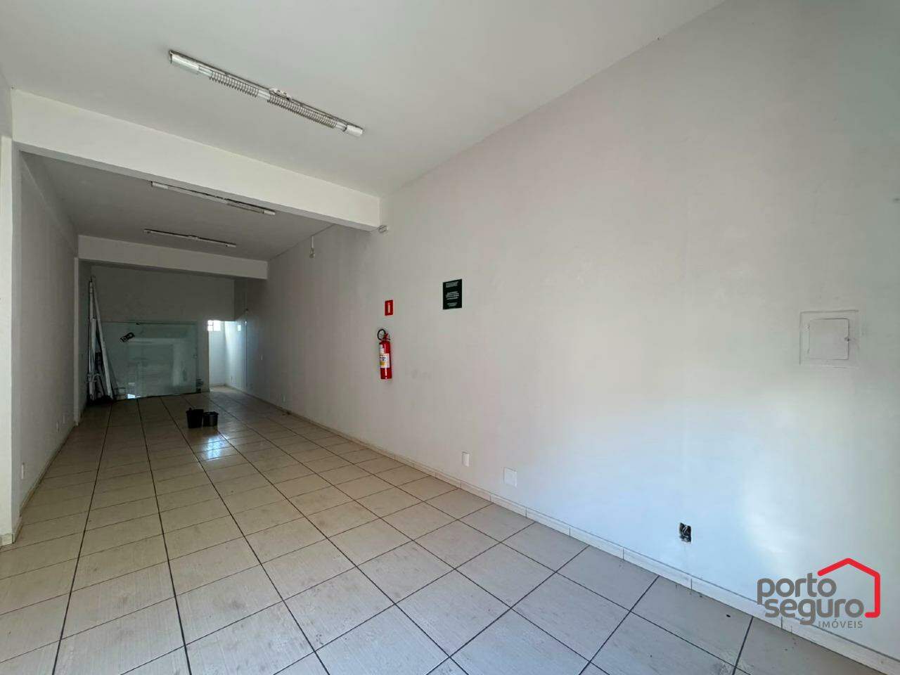 Loja para aluguel no Centro: Loja para alugar, Centro - Divinópolis/MG