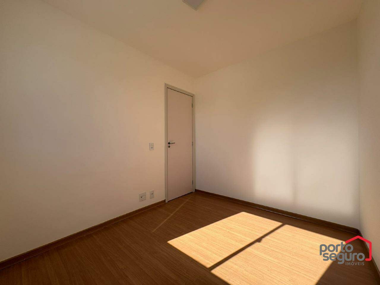 Apartamento para aluguel no Chanadour: Apartamento para alugar, Chanadour - Divinópolis/MG