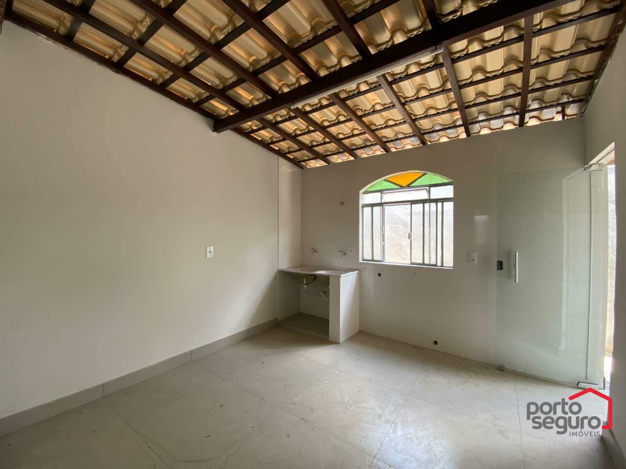 Casa para aluguel no São José: Casa para alugar, São José - Divinópolis/MG