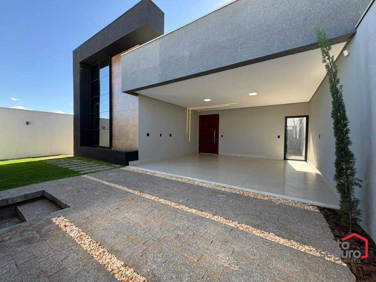 Casa para aluguel no Fábio Notini: Casa para alugar, Fábio Notini - Divinópolis/MG