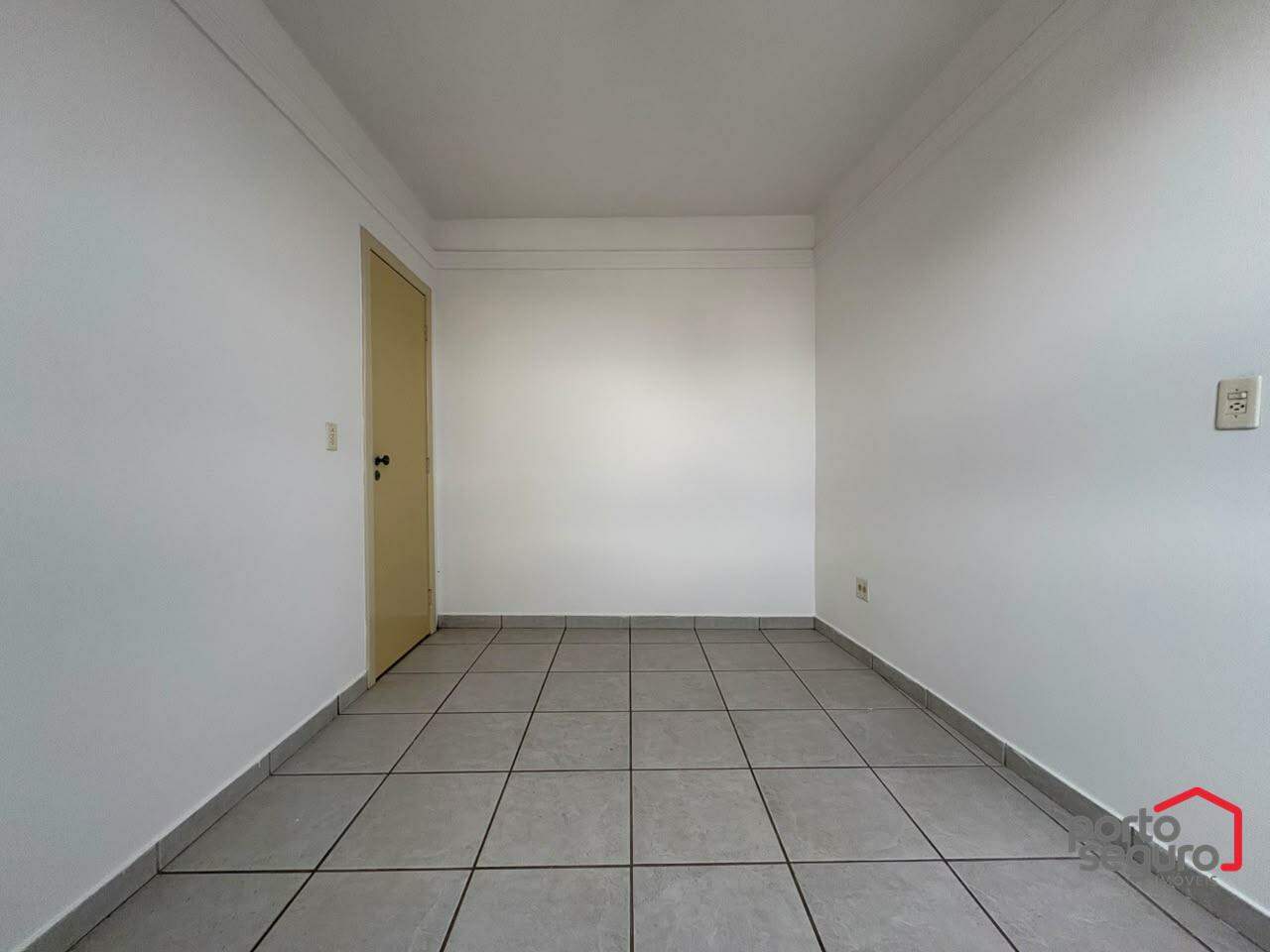 Apartamento para aluguel no Centro: Apartamento para alugar, Centro - Divinópolis/MG