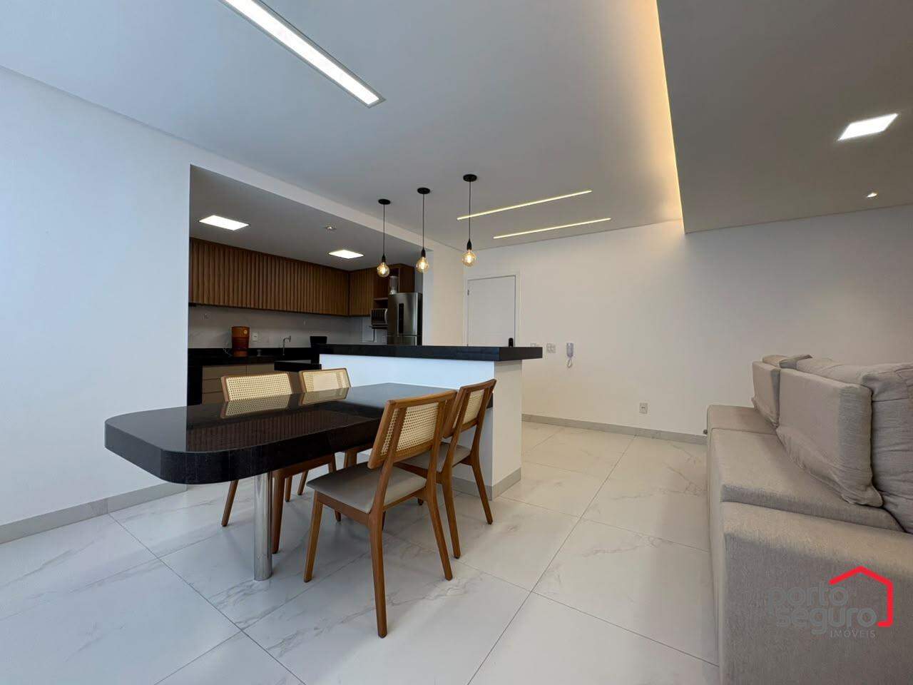 Apartamento para aluguel no Centro: Apartamento para alugar, Centro - Divinópolis/MG