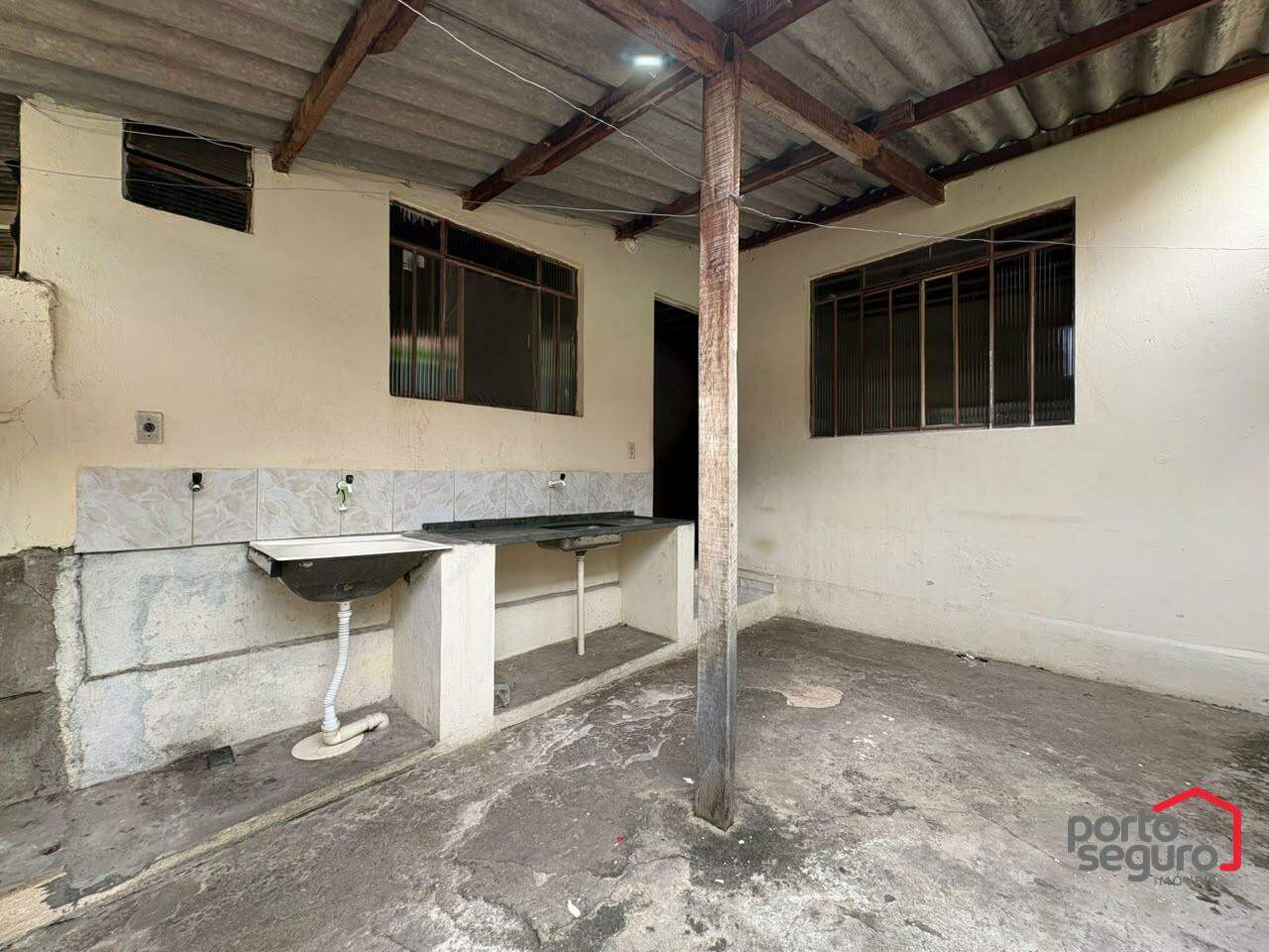 Barracão para aluguel no São José: Barracão para alugar, São José - Divinópolis/MG