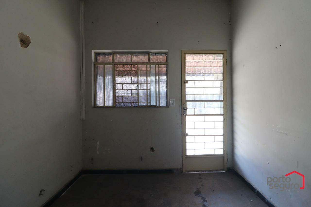 Casa Comercial para aluguel no Bom Pastor: Casa Comercial para alugar, Bom Pastor - Divinópolis/MG