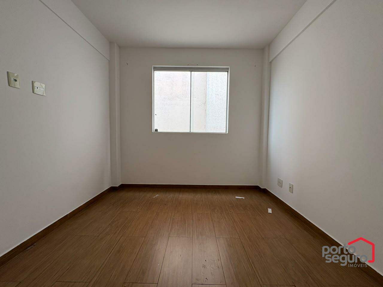Apartamento para aluguel no Ipiranga: Apartamento para alugar, Ipiranga - Divinópolis/MG
