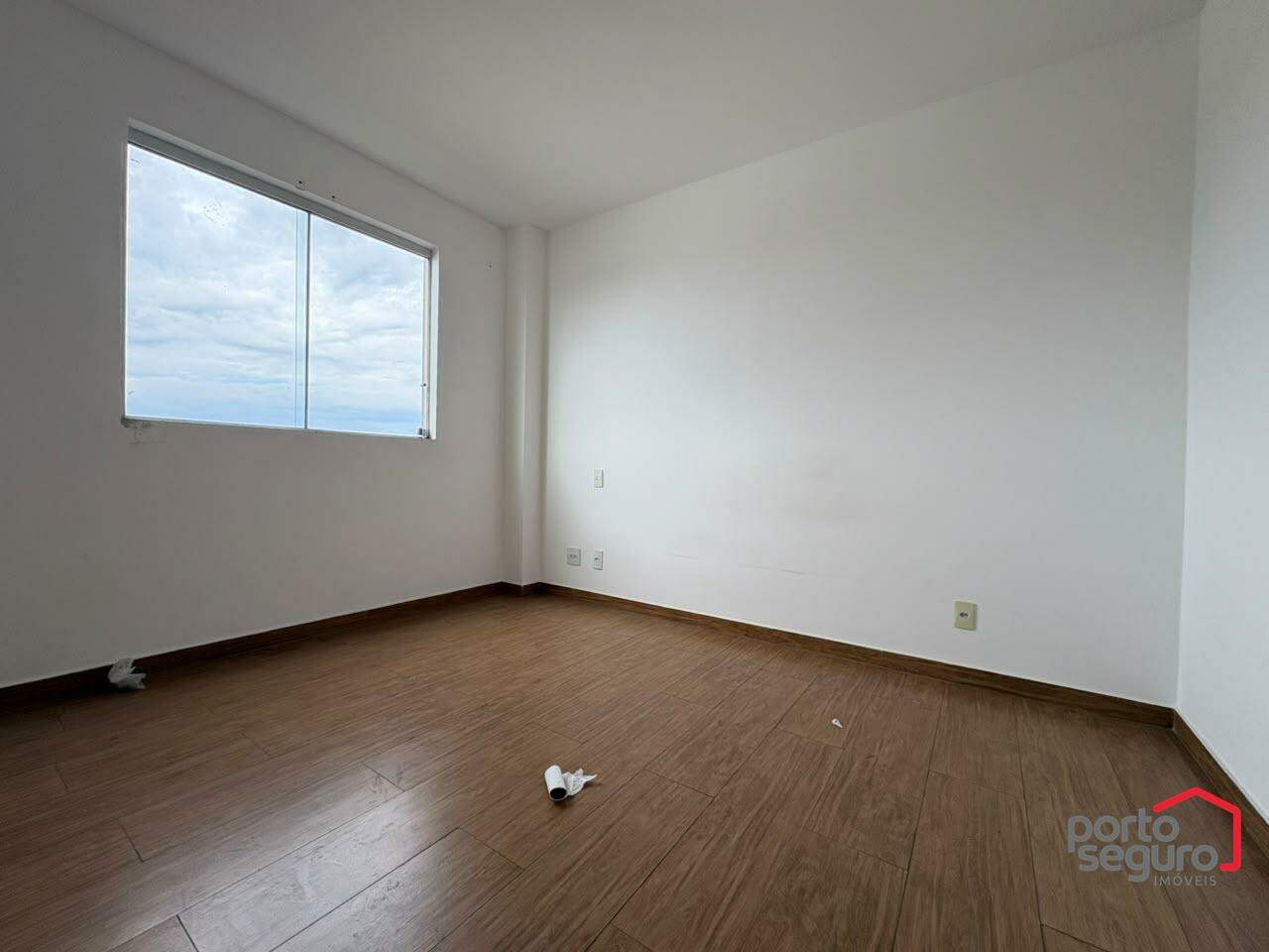 Apartamento para aluguel no Ipiranga: Apartamento para alugar, Ipiranga - Divinópolis/MG