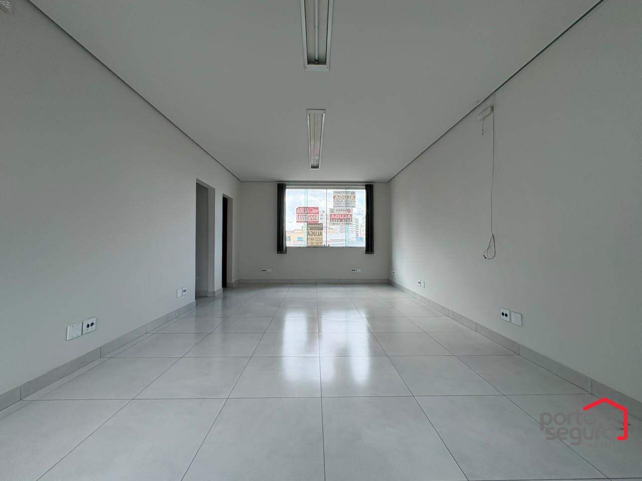 Sala para aluguel no Centro: Sala para alugar, Centro - Divinópolis/MG