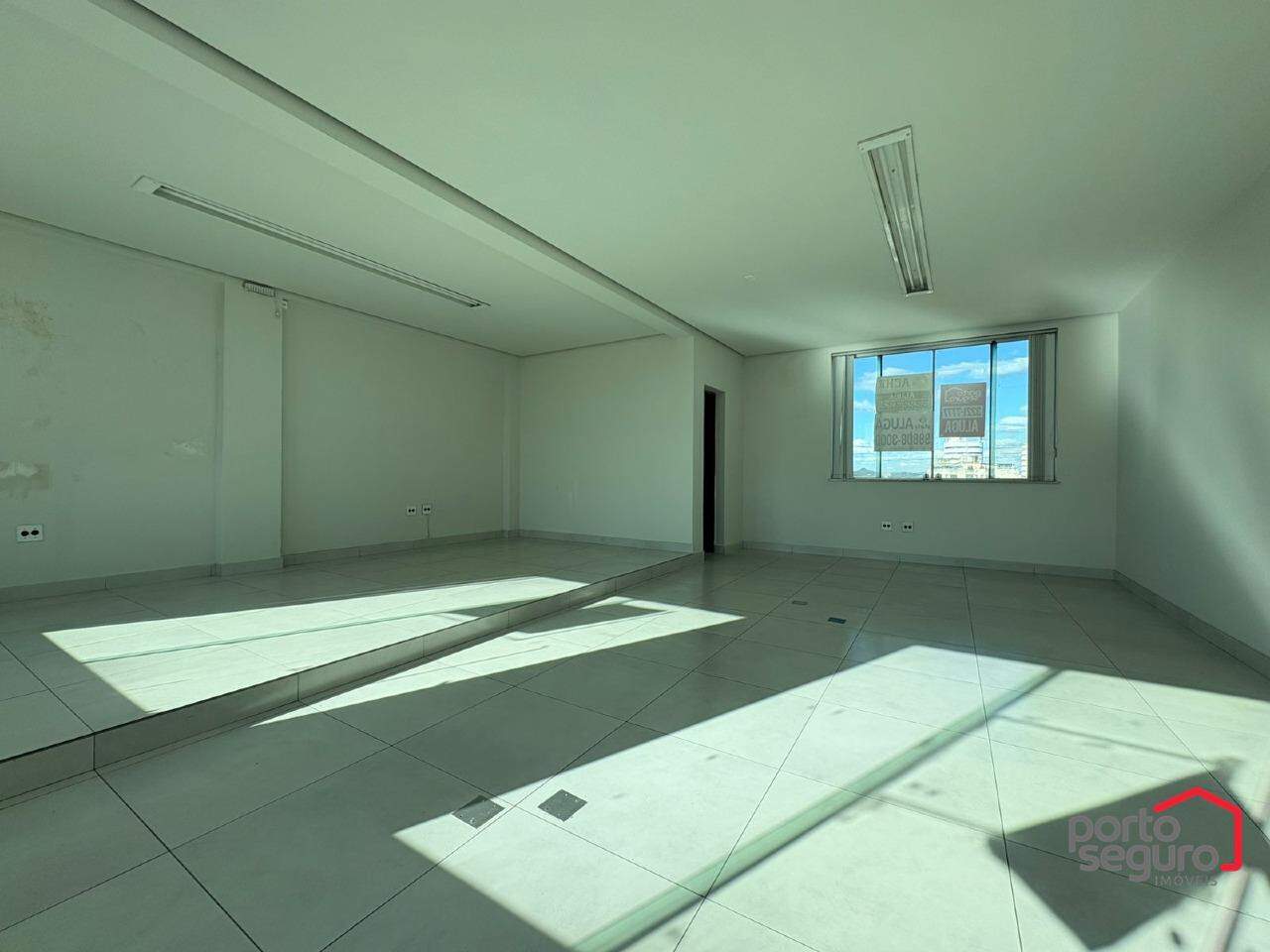 Sala para aluguel no Centro: Sala para alugar, Centro - Divinópolis/MG