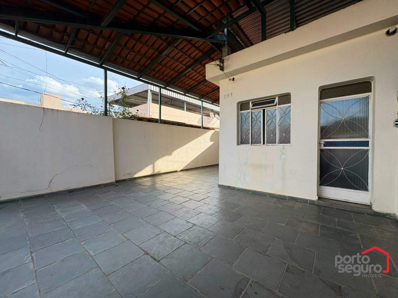 Casa para aluguel no Levindo Paula Pereira: Casa para alugar, Levindo Paula Pereira - Divinópolis/MG
