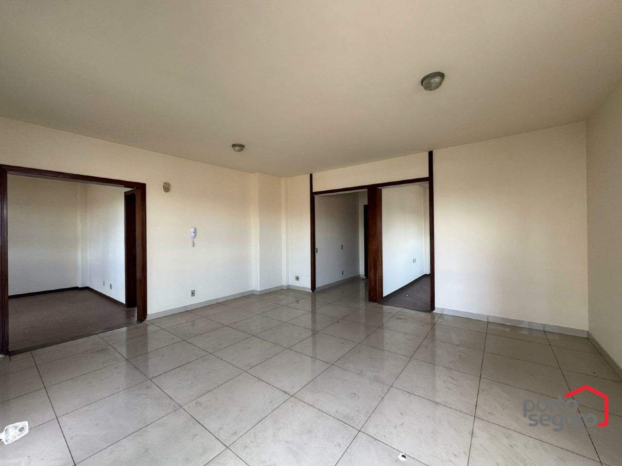 Apartamento para aluguel no Centro: Apartamento para alugar, Centro - Divinópolis/MG
