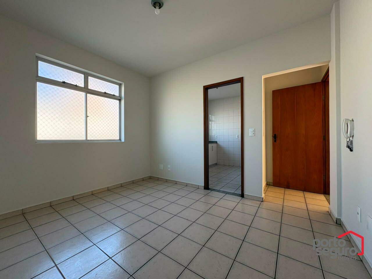 Apartamento para aluguel no Ipiranga: Apartamento para alugar, Ipiranga - Divinópolis/MG