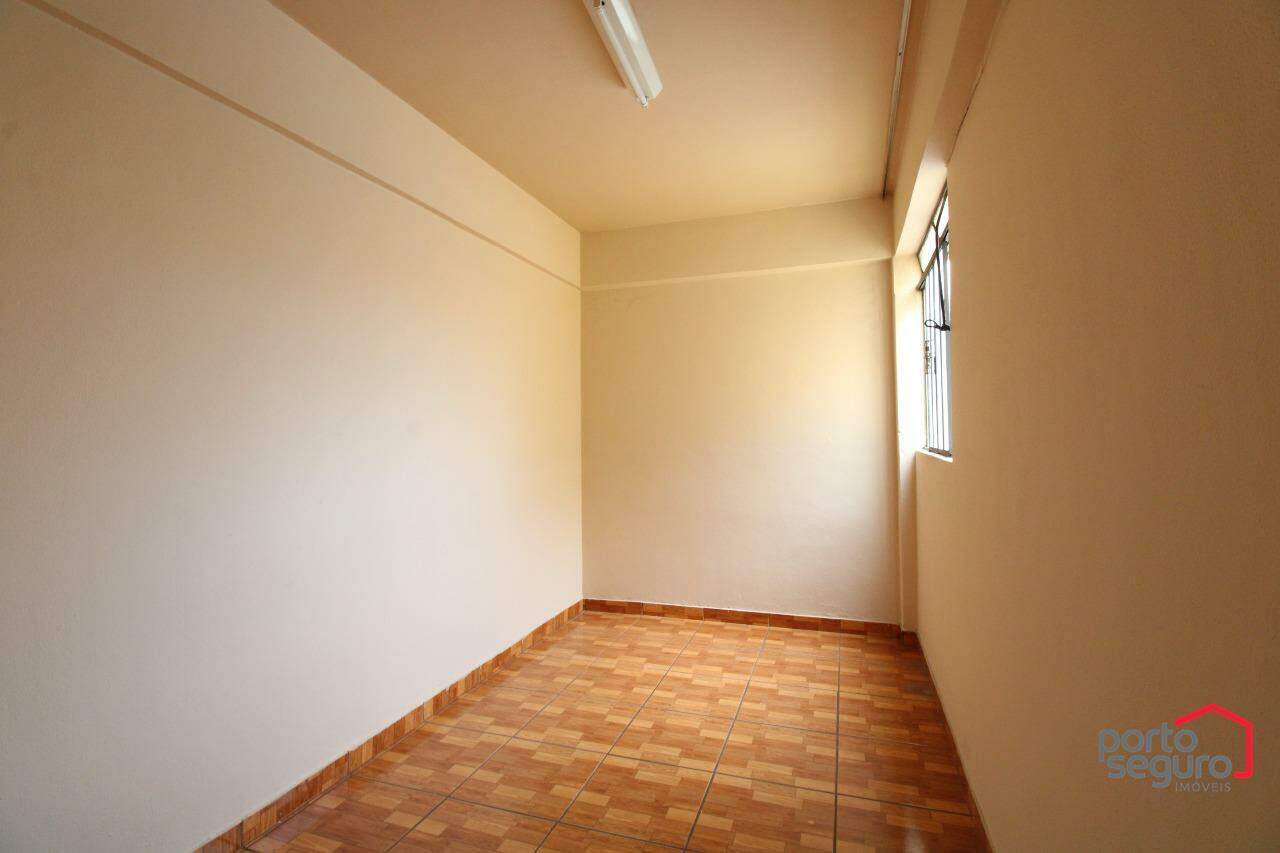 Apartamento para aluguel no Centro: Apartamento para alugar, Centro - Divinópolis/MG