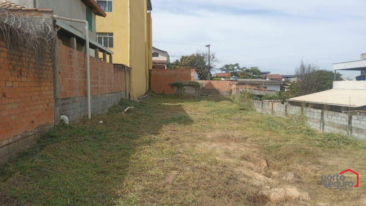 Lote para aluguel no Levindo Paula Pereira: Lote para alugar, Levindo Paula Pereira - Divinópolis/MG