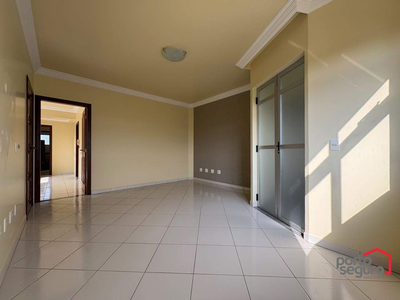 Apartamento para aluguel no Bom Pastor: Apartamento para alugar, Bom Pastor - Divinópolis/MG