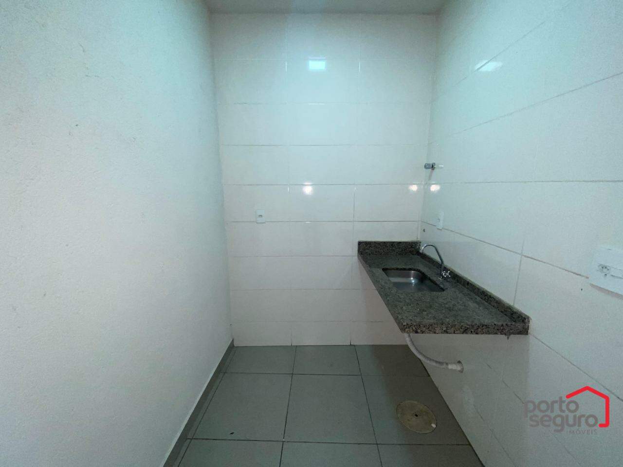 Loja para aluguel no Centro: Loja para alugar, Centro - Divinópolis/MG