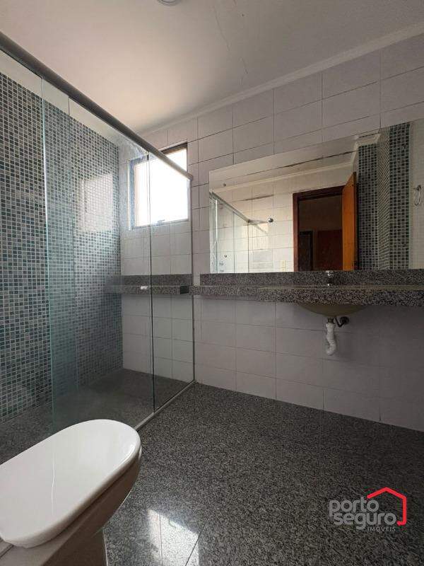 Apartamento para aluguel no Centro: Apartamento para alugar, Centro - Divinópolis/MG