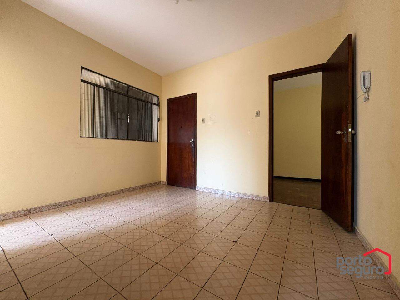 Apartamento para aluguel no Centro: Apartamento para alugar, Centro - Divinópolis/MG