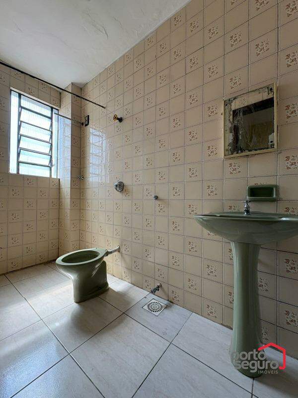 Apartamento para aluguel no Centro: Apartamento para alugar, Centro - Divinópolis/MG