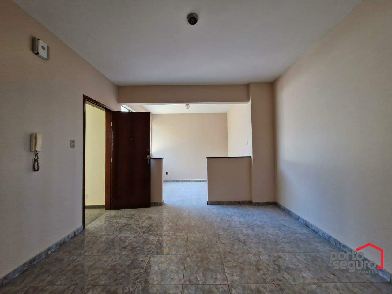 Apartamento para aluguel no Santo Antônio: Apartamento para alugar, Santo Antônio - Divinópolis/MG