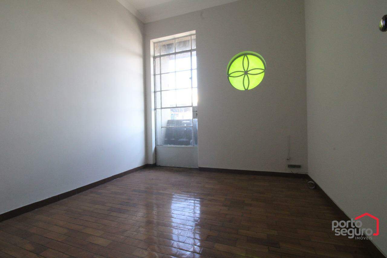 Apartamento para aluguel no Centro: Apartamento para alugar, Centro - Divinópolis/MG