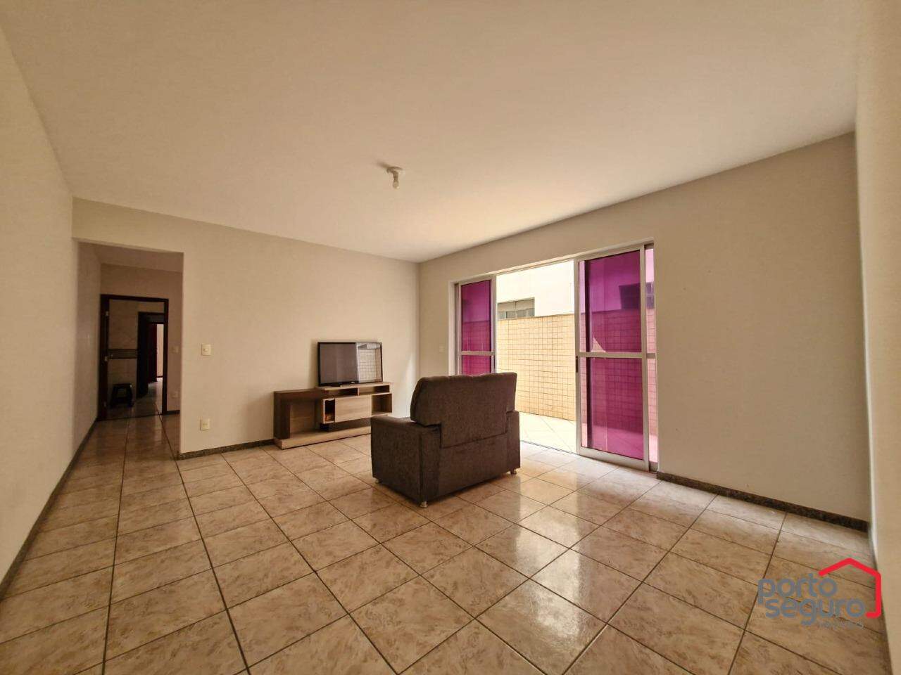 Apartamento para aluguel no Centro: Apartamento para alugar, Centro - Divinópolis/MG